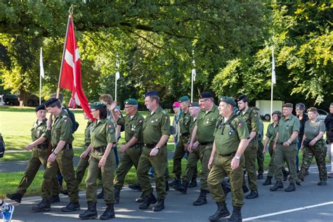 Airborne March